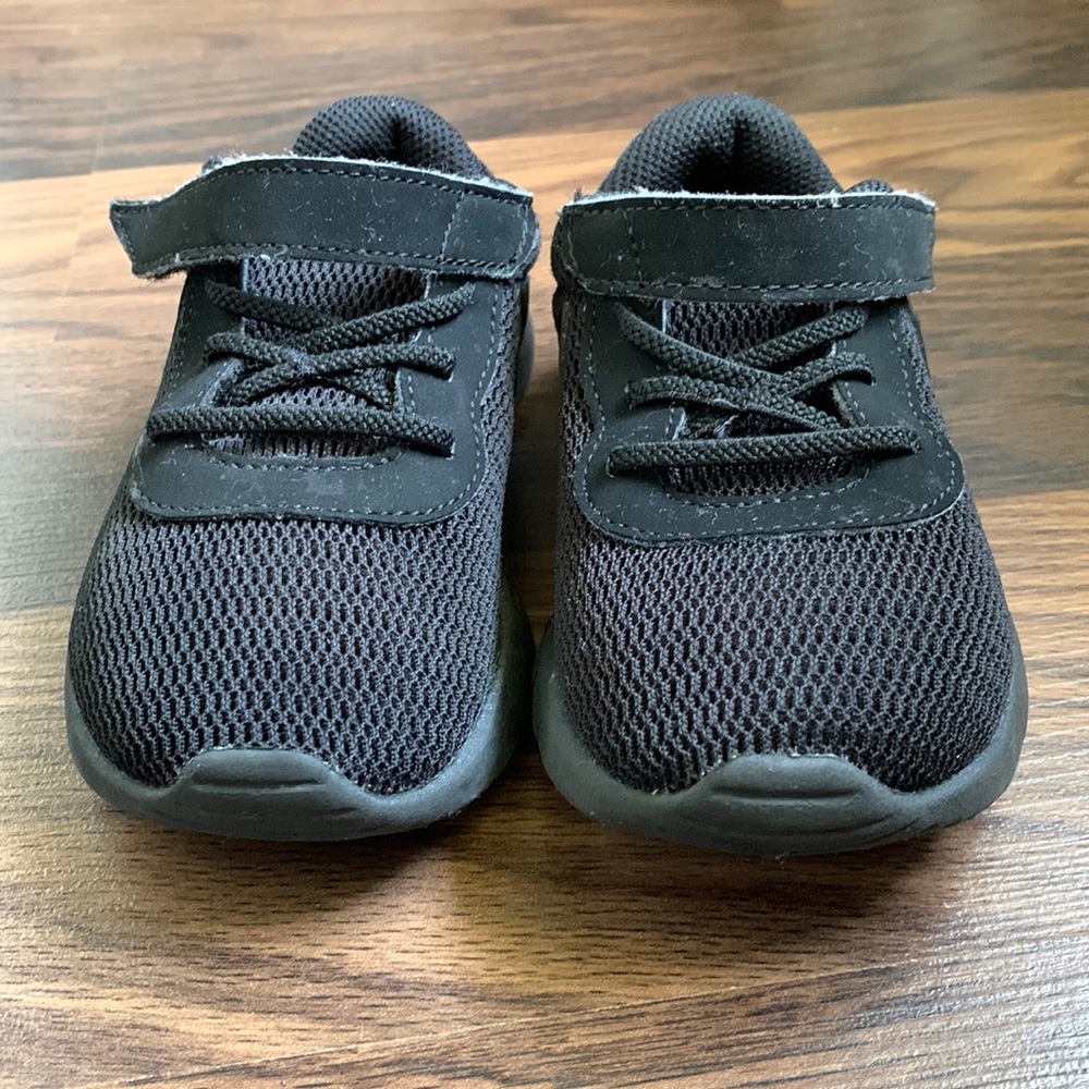 Nike toddler size 9